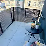 Διαμέρισμα Al-dom Kniewskiego 11 *