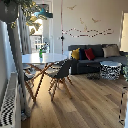 Al-dom Kniewskiego 11 * Колобжег